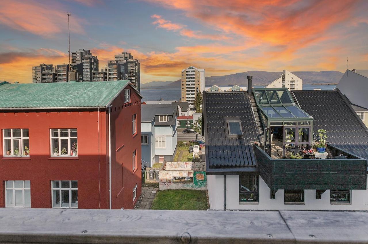 Prime Location Gem In The Heart Of Reykjavik Apartment Exterior photo