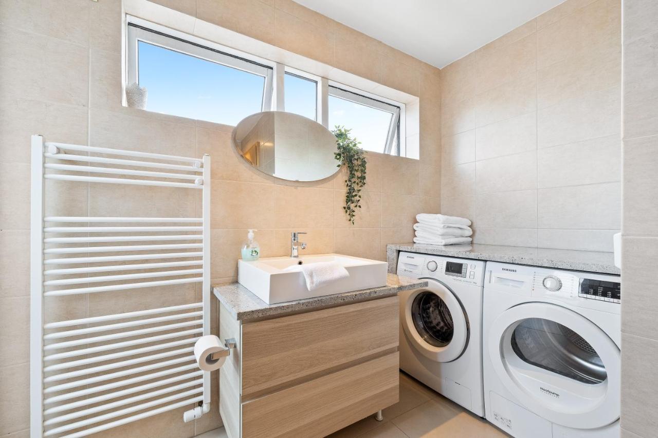 Prime Location Gem In The Heart Of Reykjavik Apartment Exterior photo